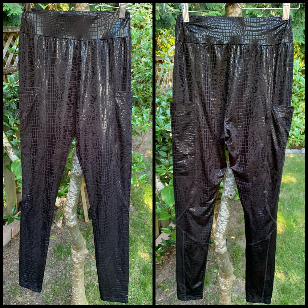 Fierce af, SHEIN, leggings w/ side pockets!! - Picture 2 of 8